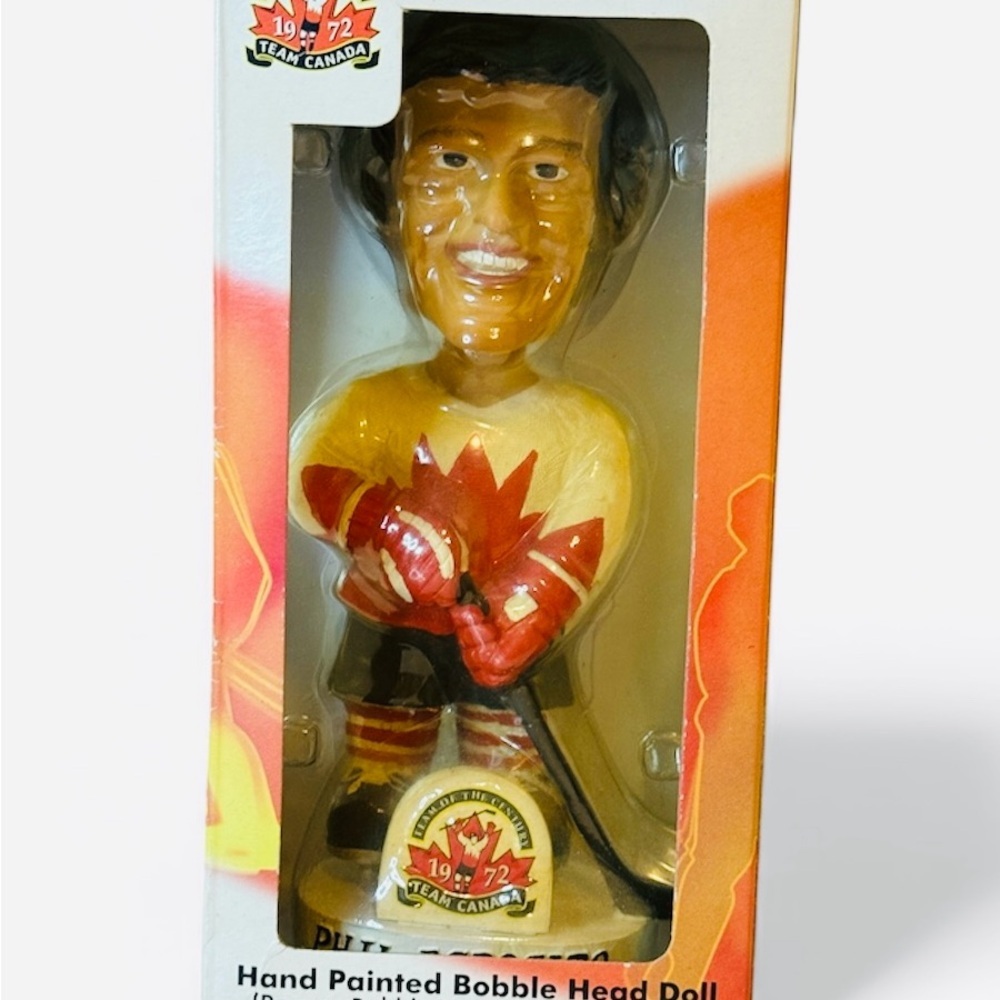 Phil Esposito 1972 Team Canada Bobble Head – Vintage Hockey Collectible